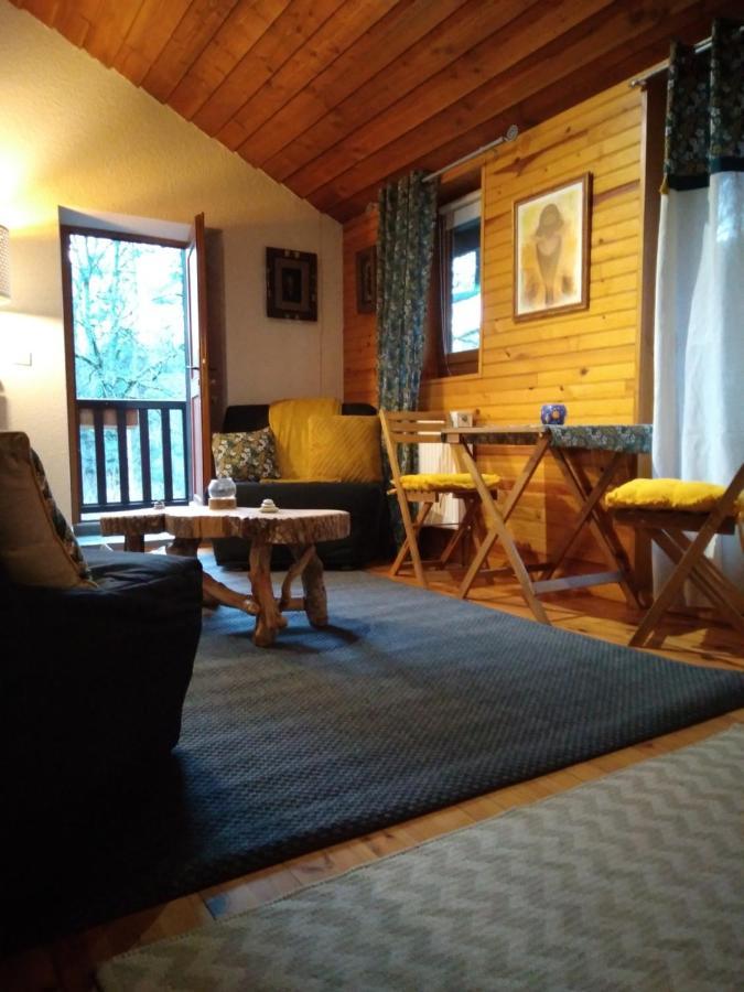 Au Fil De L Ance Bed & Breakfast Beauzac Exterior photo